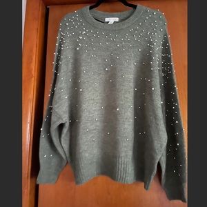 NWT H&M Pearl detail sage sweater
